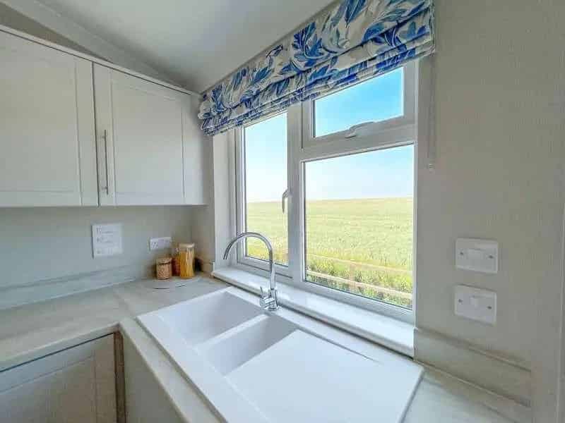 2 Bed Contemporary Home for Sale