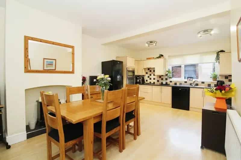 House For Rent , Chesterfield, England