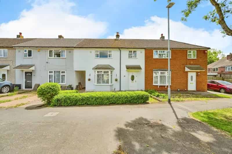 4 Bedroom House For Sale No Onward Chain