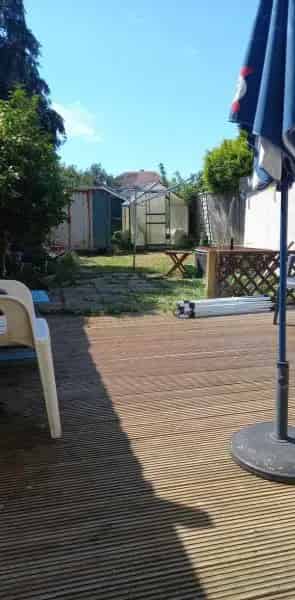 3 Bed Semi Detached House Near Amenities