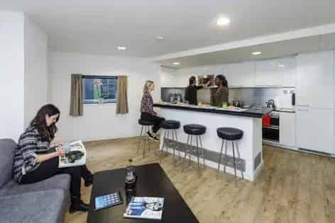 Spacious 46m² Studio Flat London with En-Suite