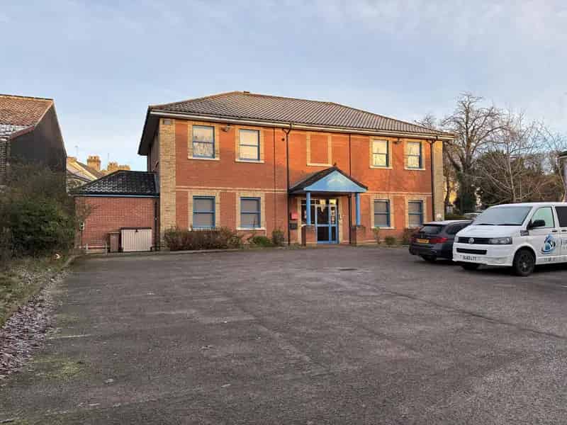 Freehold Office Space Near Norwich City Centre