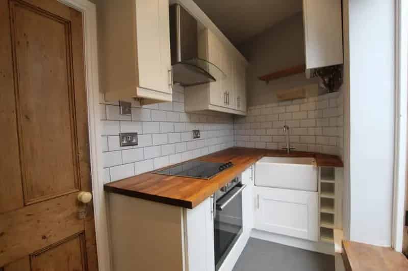 2 Bedroom House To Let East Morton Village