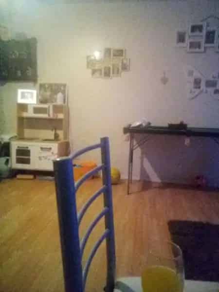 3 Bed House Near M4 Motorway New Kitchen Private Garden