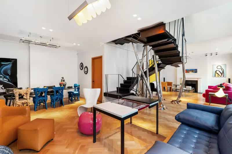 Recently Refurbished Mews House Near Knightsbridge