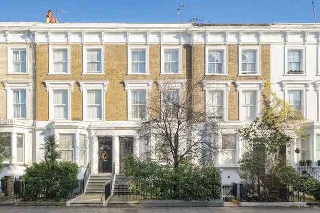 Four Bedroom House for Sale in Edith Grove Chelsea