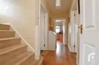 3 Bed Semi-Detached House Near Amenities