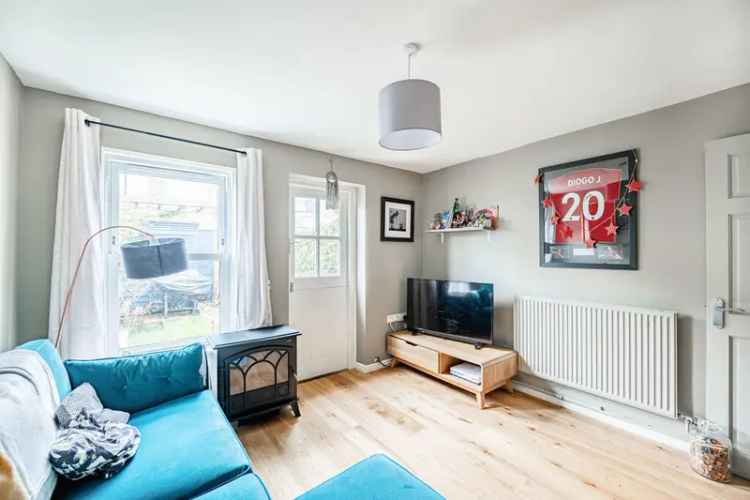1 Bedroom Cottage for Sale in Larkhall