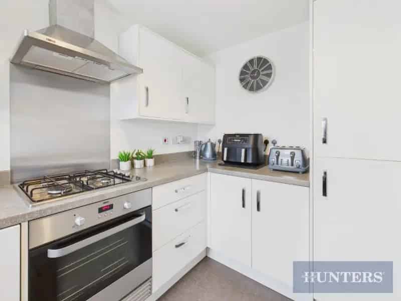 3 bed property for sale