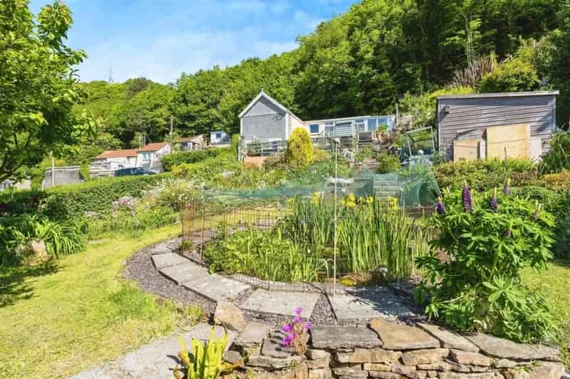 2 Bedroom Detached House Baglan Mountainside Stunning Bay Views