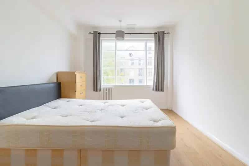 1 Bedroom Flat for Sale in Camden