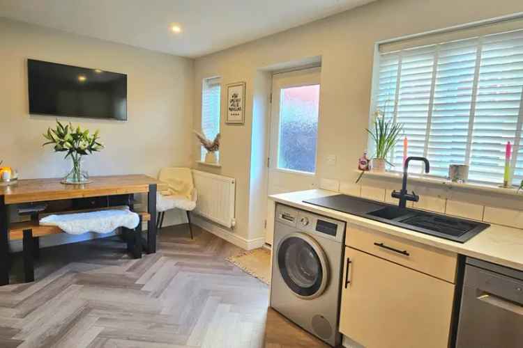 Three Bedroom Semi Detached House Mickleover