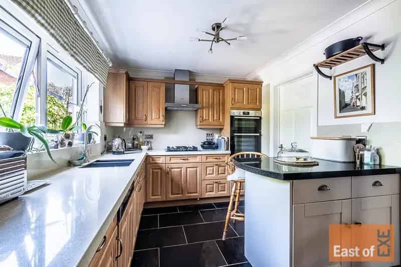 4 Bedroom Detached House for Sale in Exeter