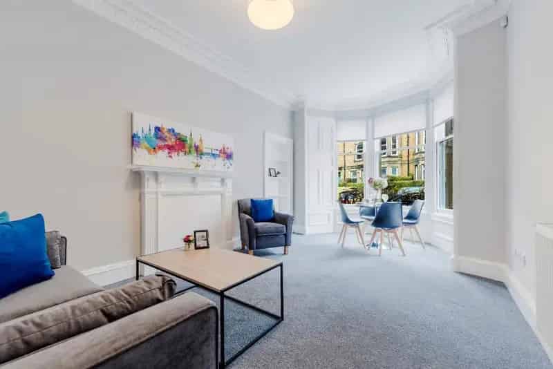 2 Bedroom Flat to Rent