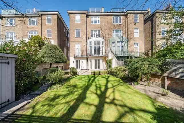 3 Bedroom Garden Apartment Belsize Park NW3