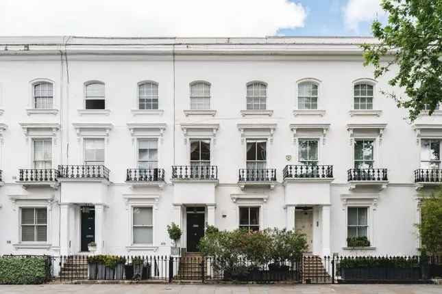 Terraced house for sale in King's Road, London SW10