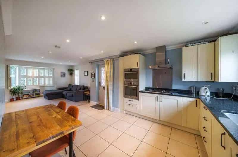 2 Bed House for Sale in Chilworth Near Guildford