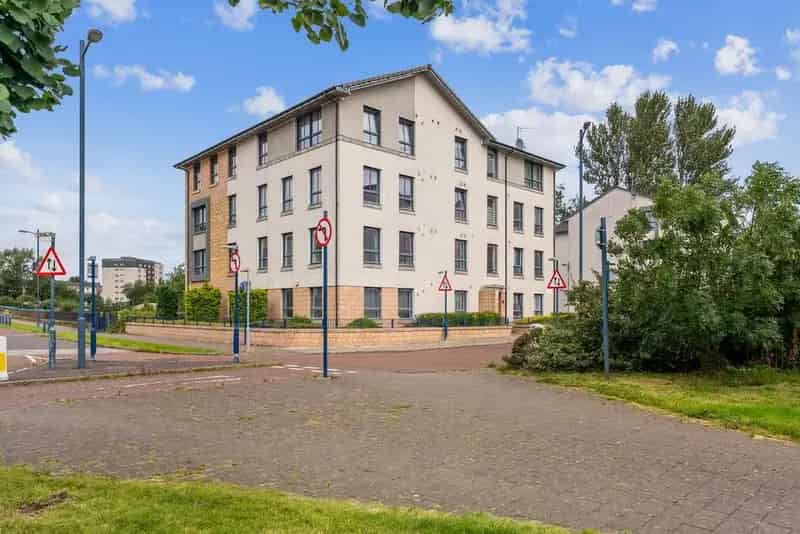 2 Bedroom Flat for Sale Shawlands