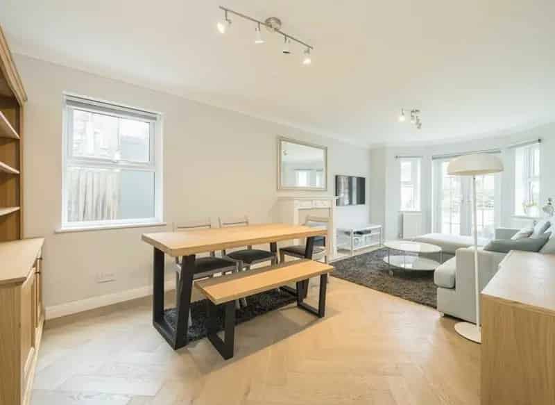 2 Bed 2 Bath Apartment Stamford Brook Hammersmith