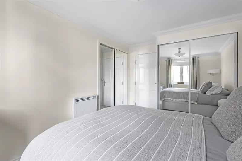 1 Bed Flat for Sale in Westbourne Village