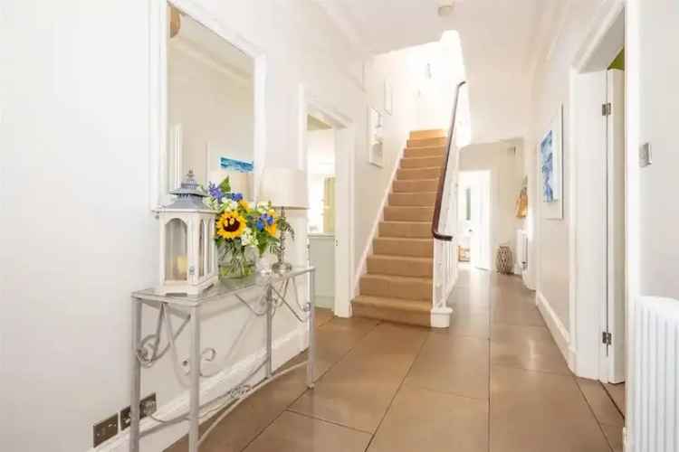 5 Bedroom Terraced House for Sale in Bowdon