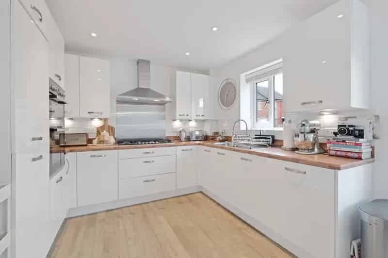 4 Bedroom Townhouse for Sale No Onward Chain