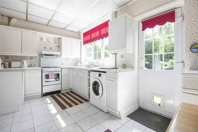 3 Bedroom Semi Detached House For Sale Chain Free