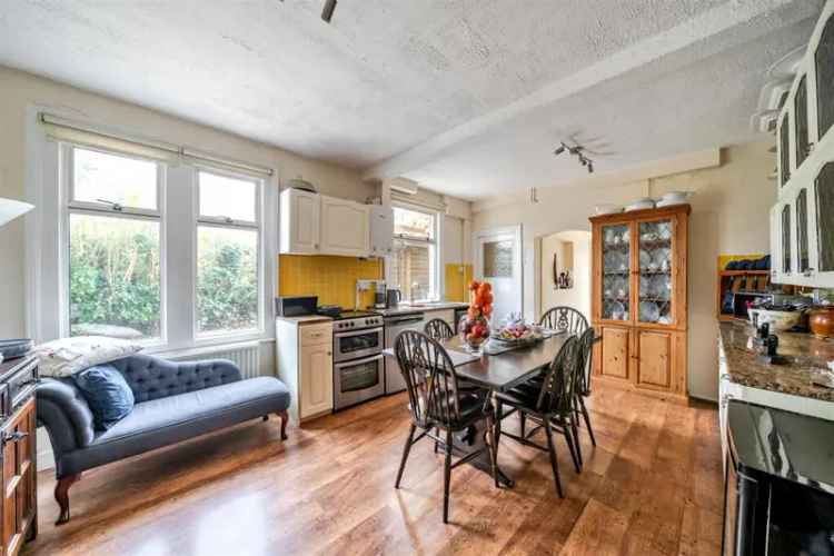 5 Bedroom Semi Detached House For Sale