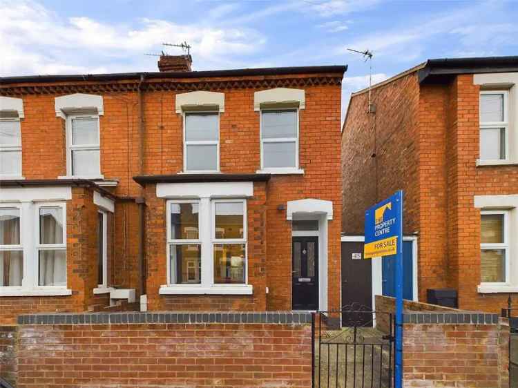 3 Bedroom Semi-Detached House for Sale in Gloucester