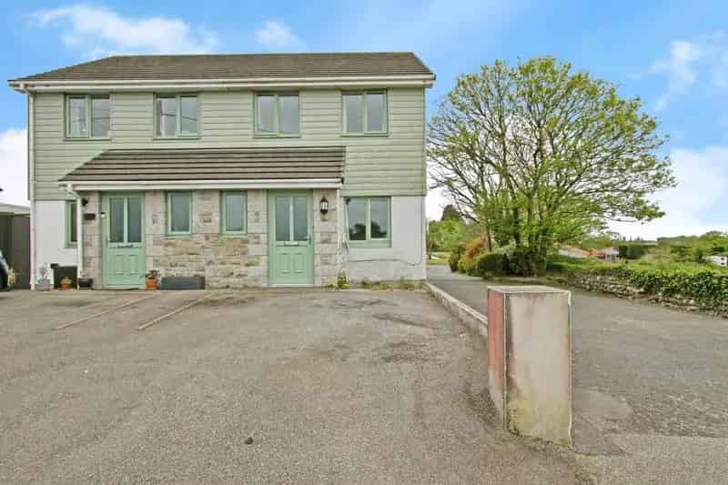 2 Bedroom Semi-Detached House for Sale