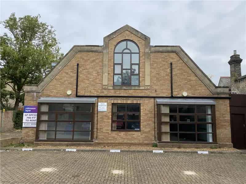 Cambridge Office Suite 790 sq ft 3 Parking Spaces