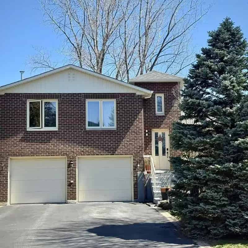 4 Bedroom House for Sale Near Emile Nelligan School
