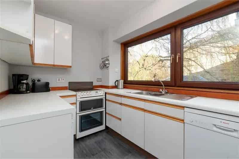 3 Bed Detached House Newington 2 Reception Rooms