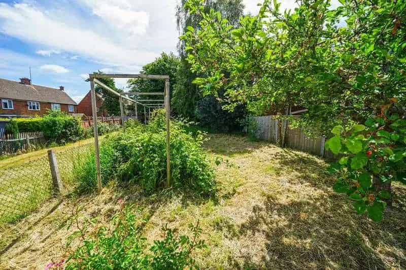 3 Bed Semi-Detached House For Sale - Needs Modernisation
