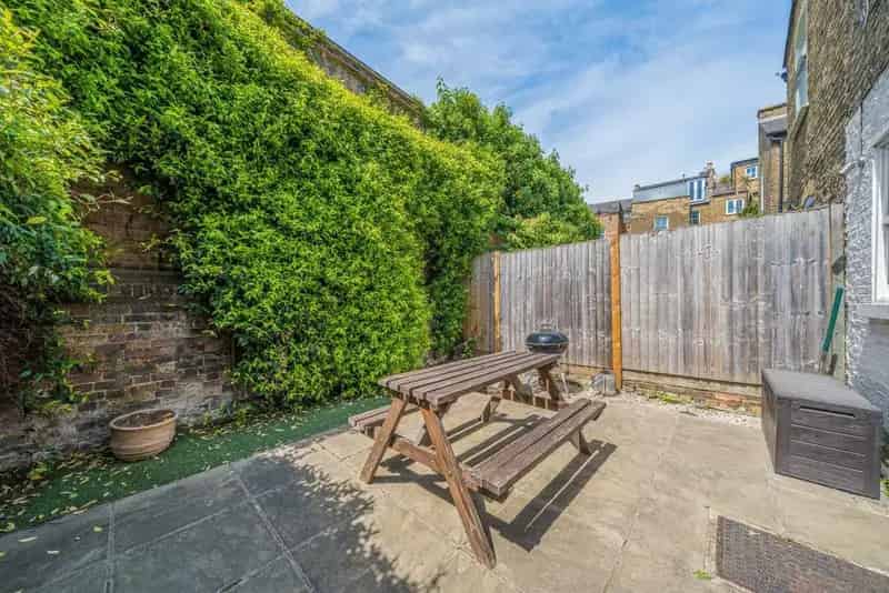 Stunning 5 Bed HMO House Near Clapham Common