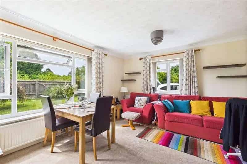 2 Bed Detached Bungalow with Stunning Country Views