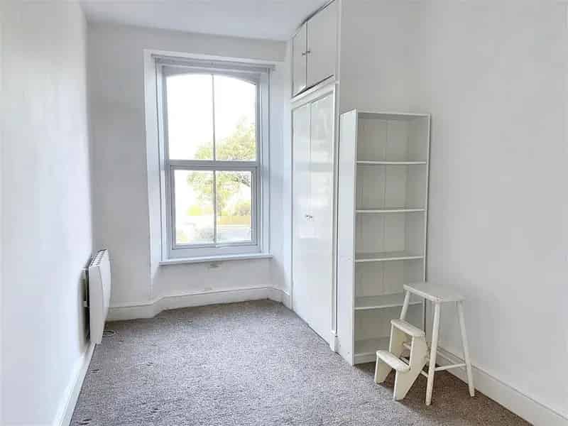 2 Bedroom Apartment for Sale in Falmouth