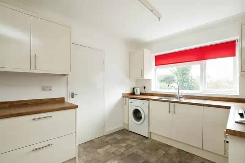 3 Bed Detached House with Sea Views Ample Parking Hastings