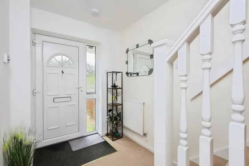3 Bedroom Semi-Detached House Eastbourne