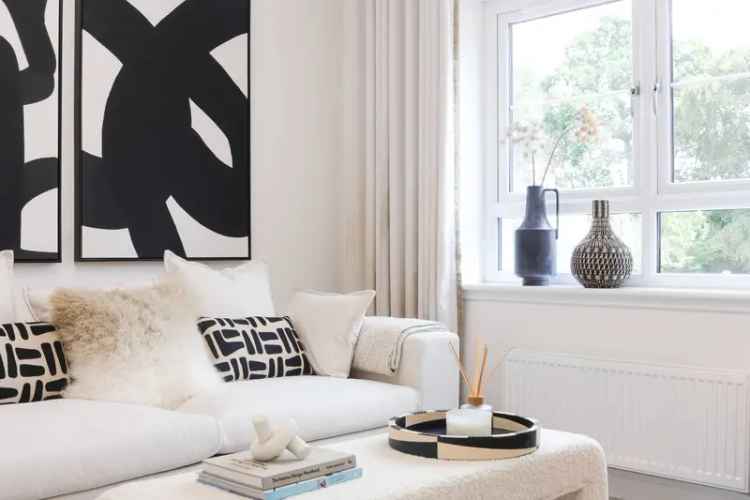 Four Bedroom Detached Villa New Show Home Now Open