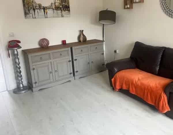 3 Bedroom Semi-Detached House Near Wantage