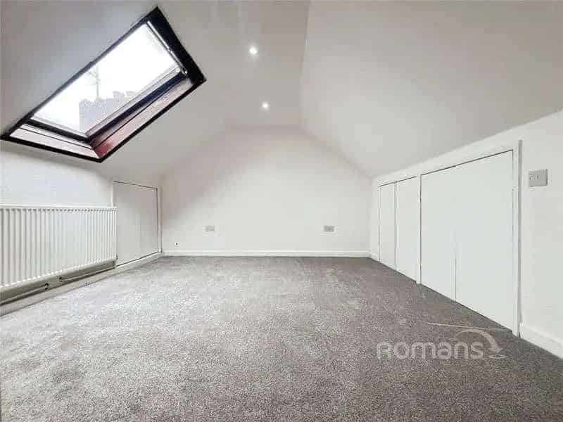 4 Bed House For Sale Recently Renovated Family Home