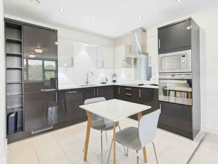 2 Bedroom Apartment for Sale Private Garage No Onward Chain