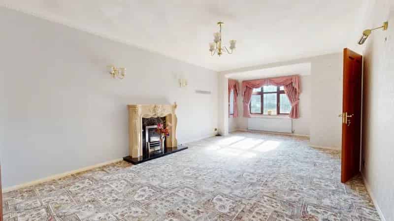 3 Bedroom Bungalow For Sale Singlewell Road Gravesend