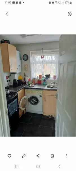 Flat For Rent in Eastbourne, England