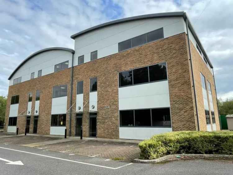 Office For Rent in Maidenhead, England