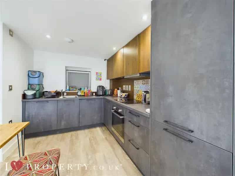 1 Bedroom Duplex for Sale