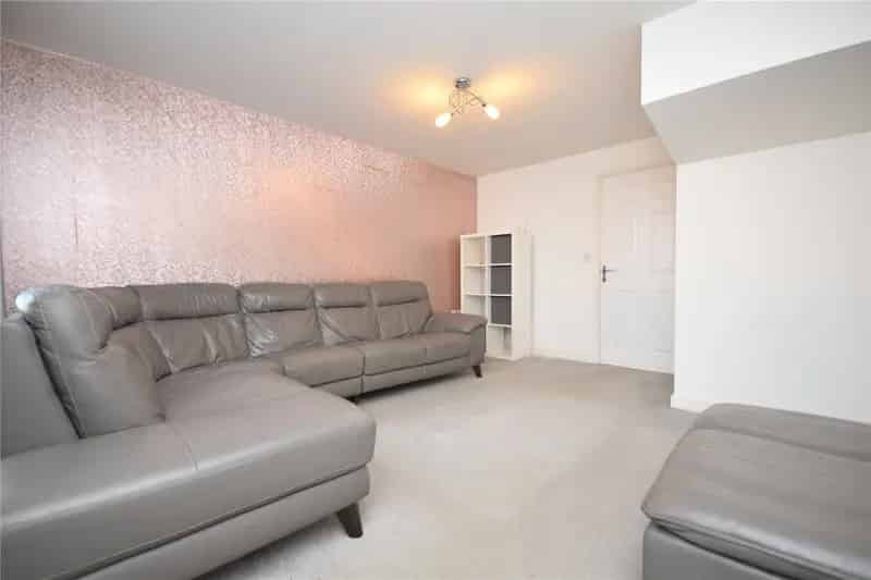 3 Bedroom Townhouse Wakefield