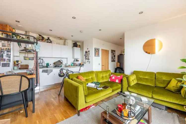 Studio Apartment for Sale in Harrow Near Harrow-on-the-Hill Station