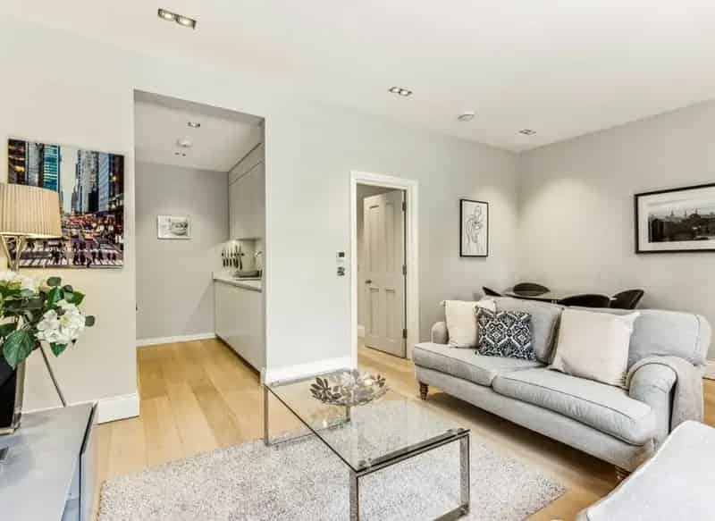 2 Bed Apartment Heathfield Terrace Chiswick